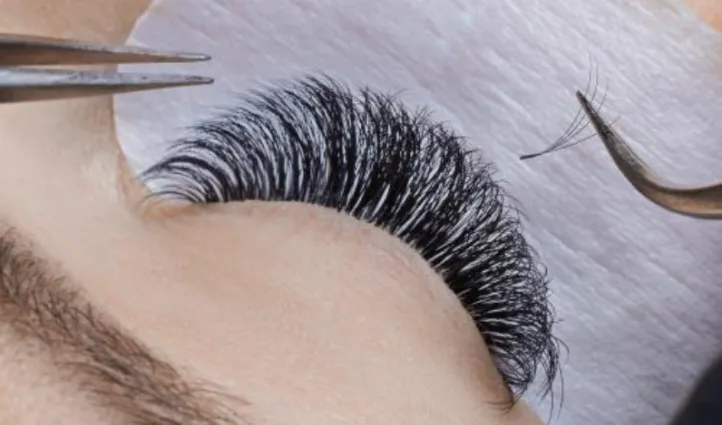 Wimpernverlängerung