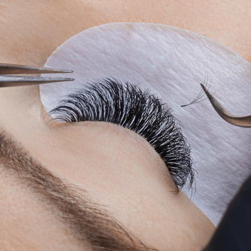 Lash extensions in Basel